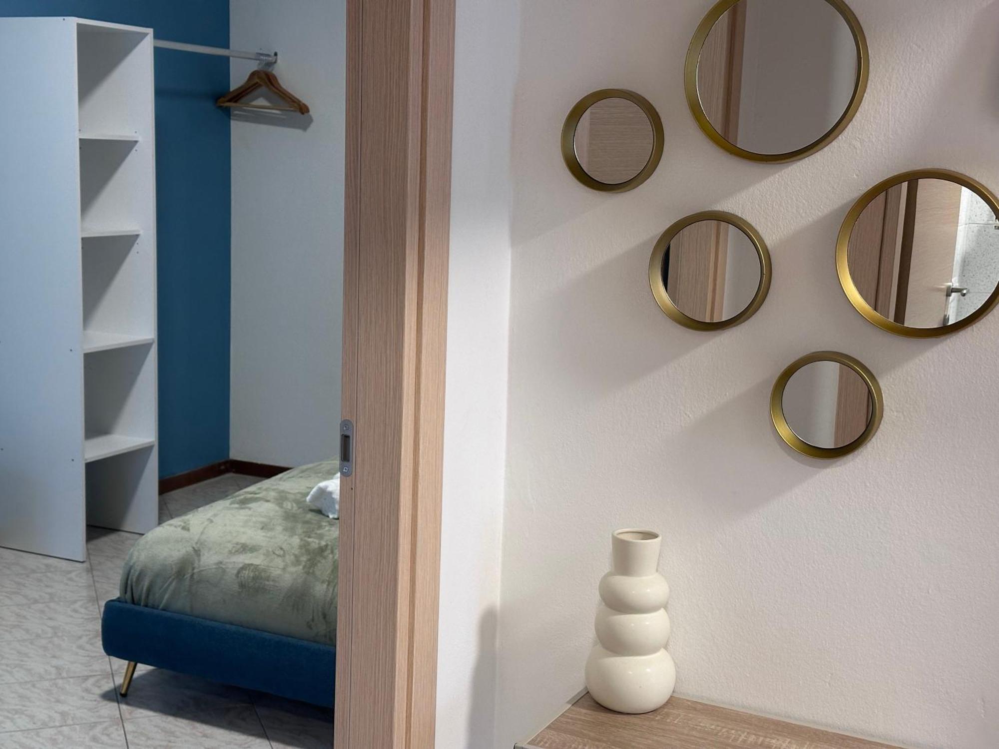 La Perla Del Bernina Express Apartment Tirano Bagian luar foto